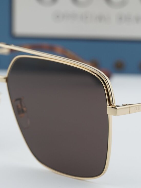 Gucci GG1099SA 003 Aviator Sunglasses - Gold\\Brown main image 10